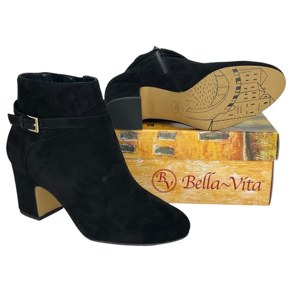 Bella Vita Arlette Black Suede Leather Womens Ankle Boots Size 8W - Picture 11 of 11